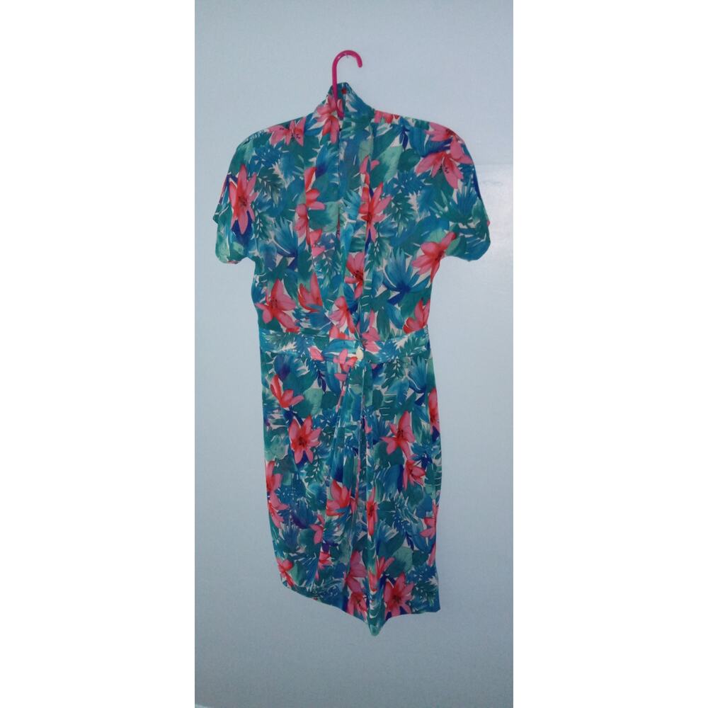 Women dress.